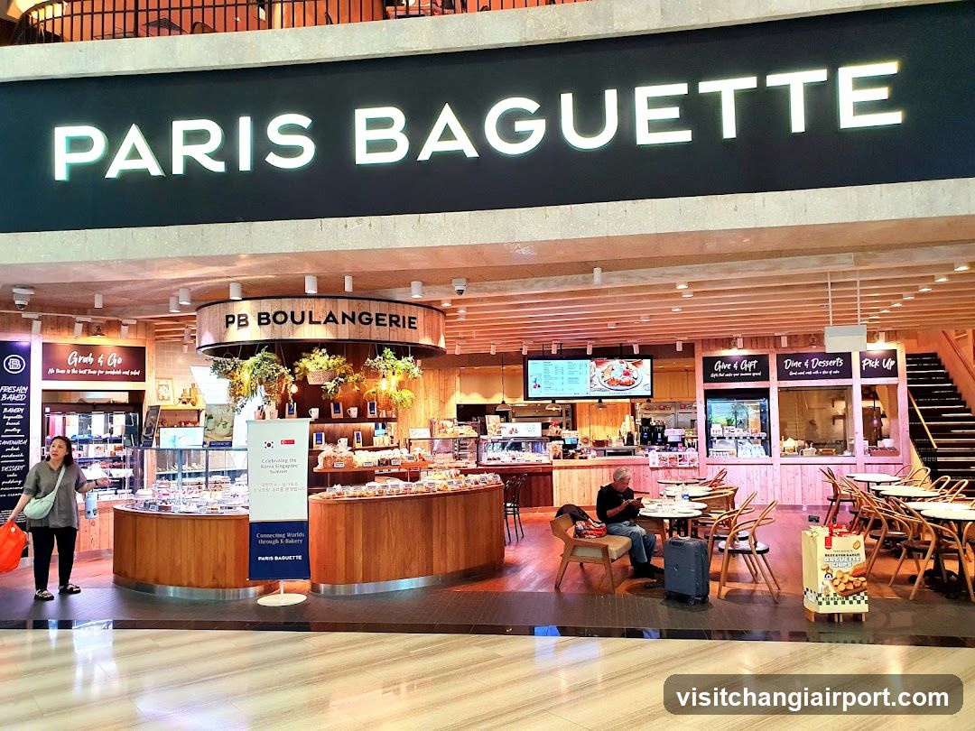 Paris Baguette Interior