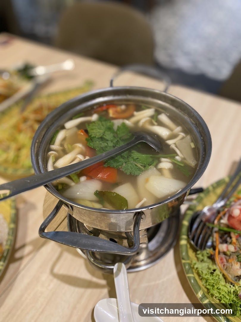 Central Thai | T3 Changi Airport | Halal Certified Casual Thai Cuisine