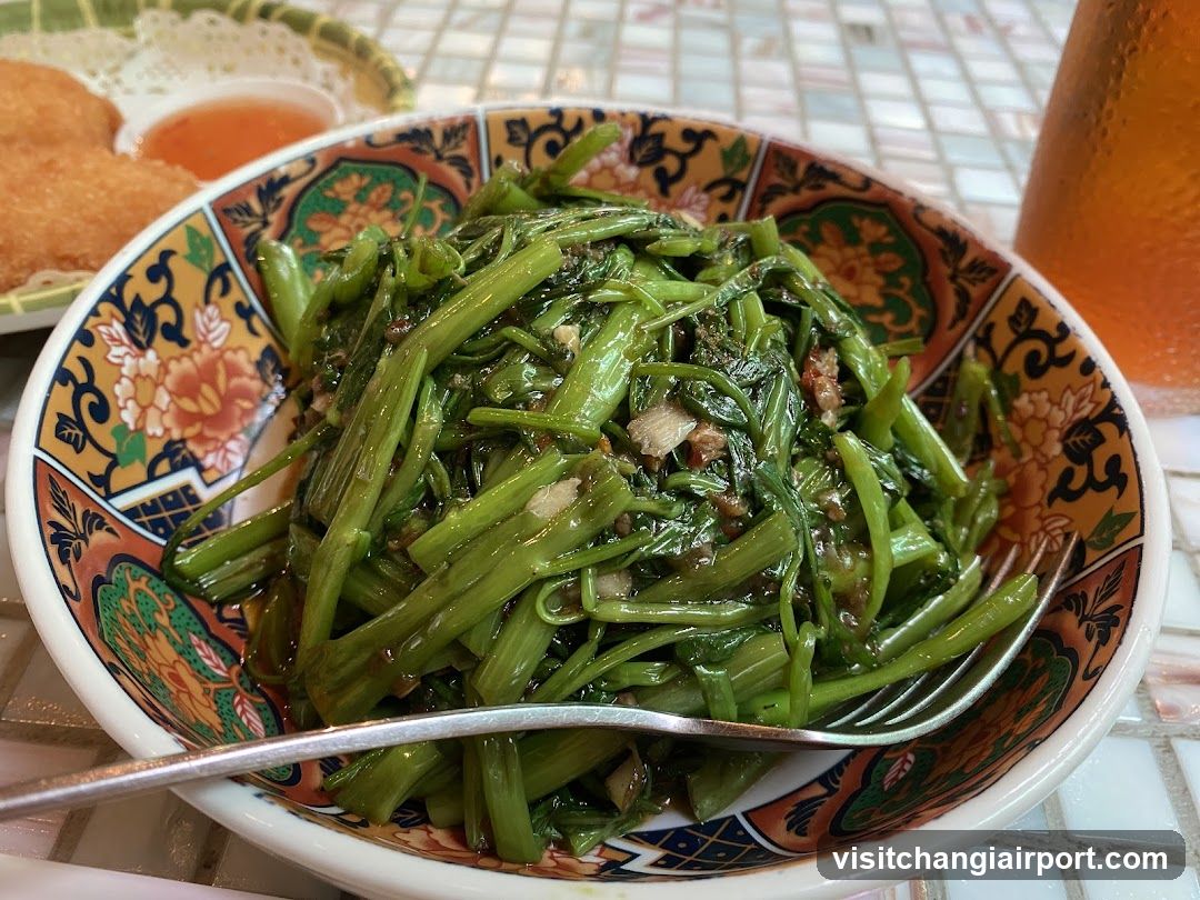Stir-fried Water Spinach with Garlic and Pork