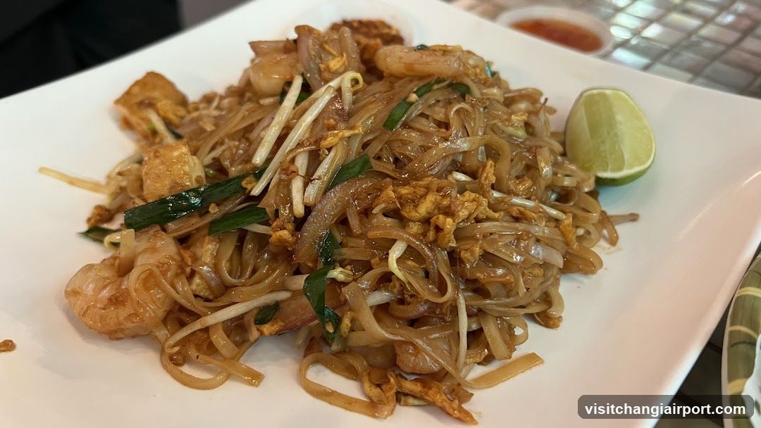 Pad Thai with Shrimp and Lime