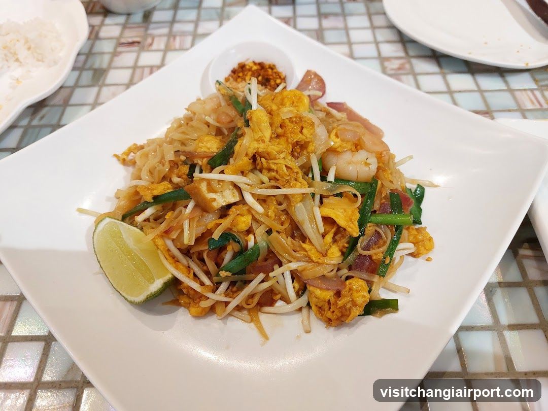 Pad Thai with Shrimp and Egg