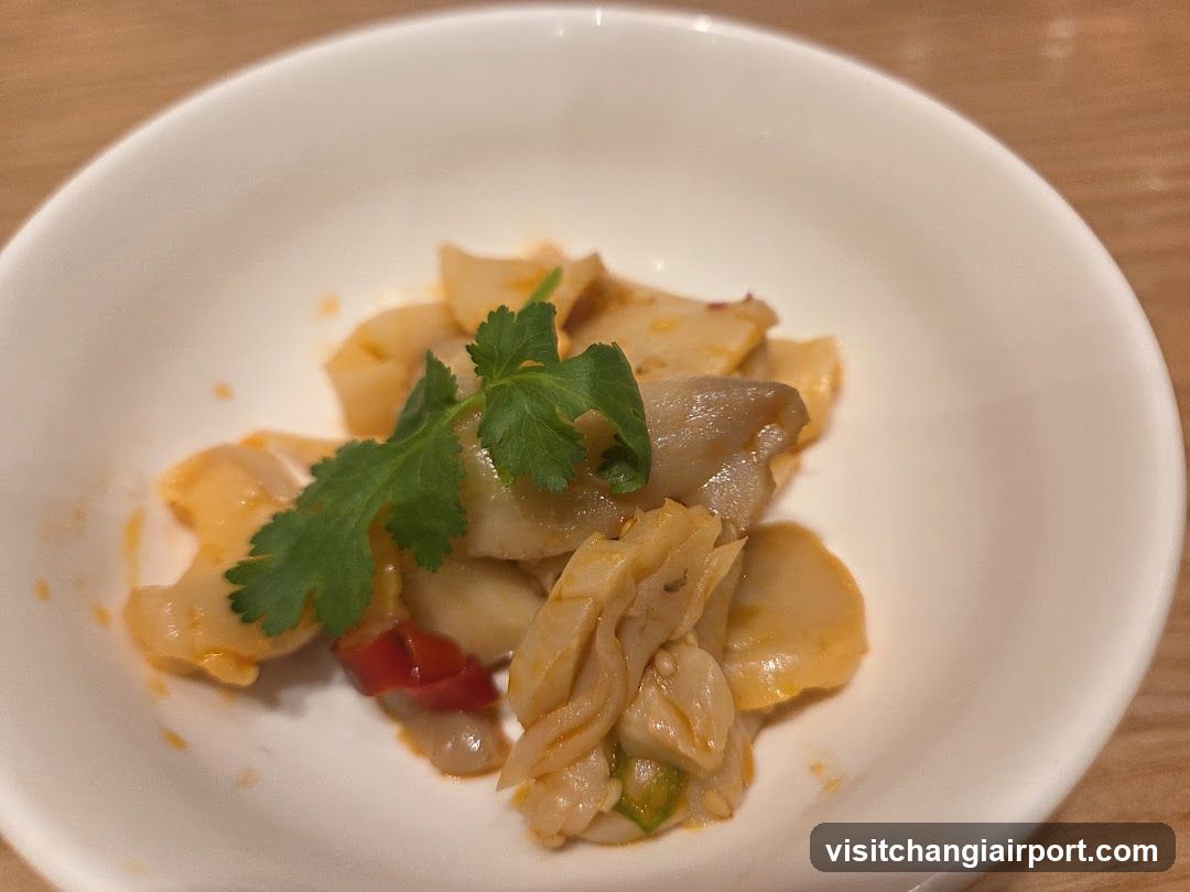 Stir-fried Noodles with Garnish