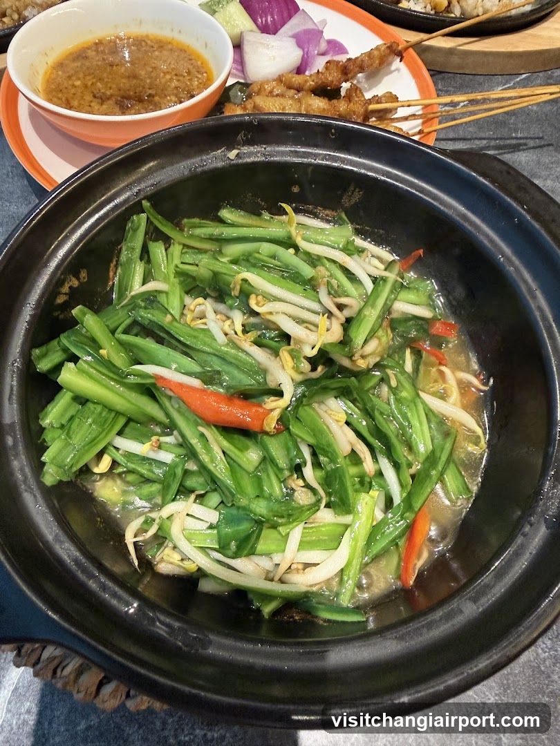 Stir-fried vegetables in clay pot