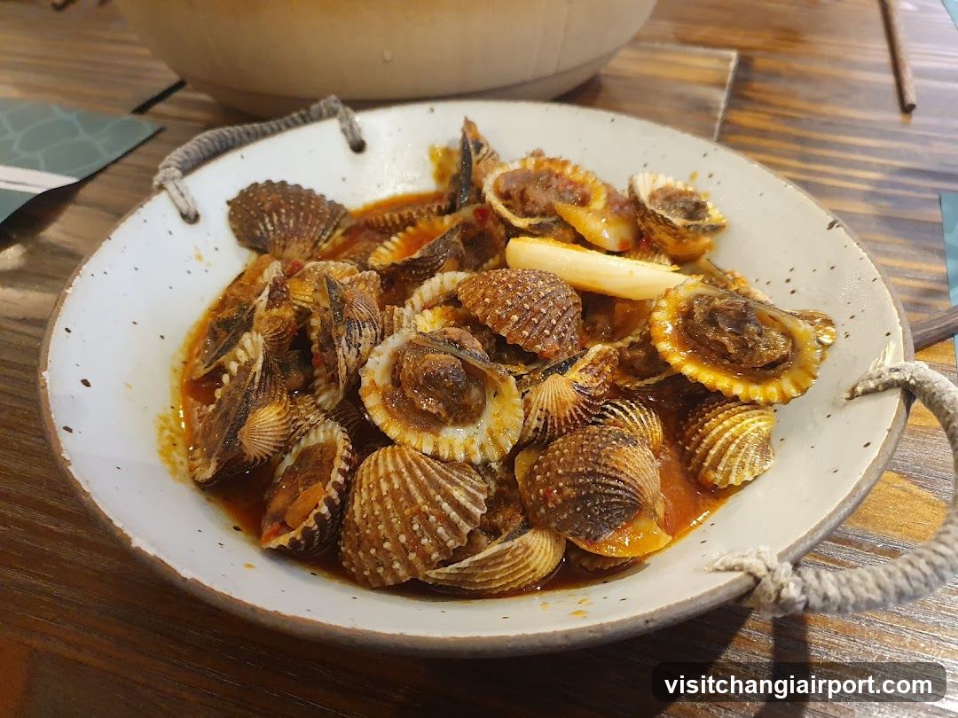 Stir-fried Clams with Garlic